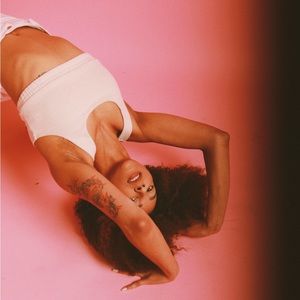 Meet your Posher, Ife